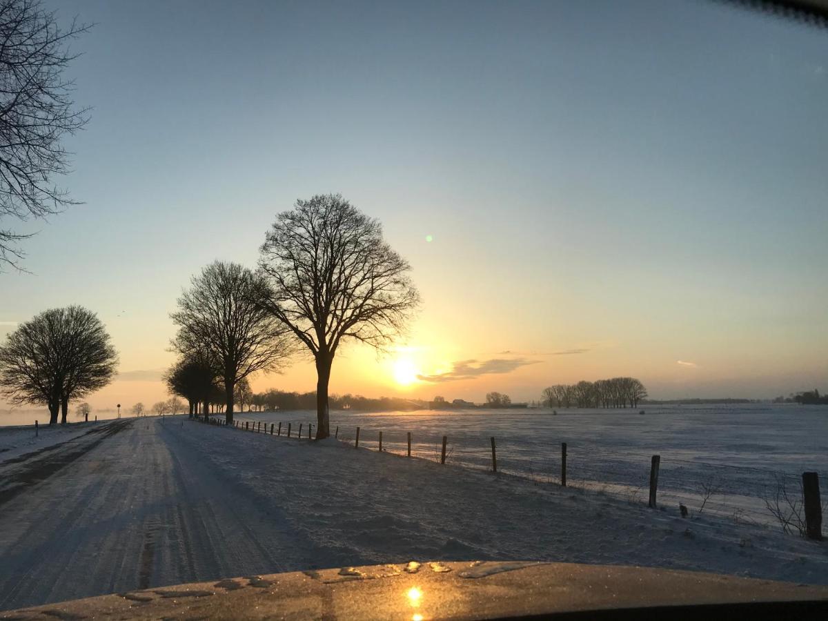 Koenigsgut Emmericher Eyland คาลคาร์ ภายนอก รูปภาพ